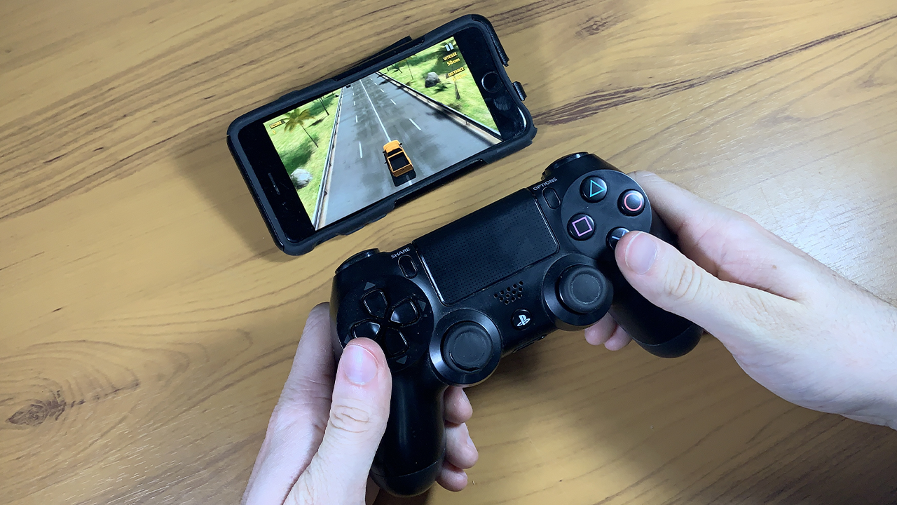 Comment connecter sa manette de PS4 à son iPhone/iPad
