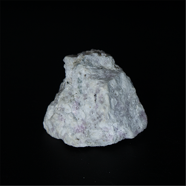 Sodalita var. Hackmanita - 3,0 x 2,0 x 2,2 cm - 12,2 g
