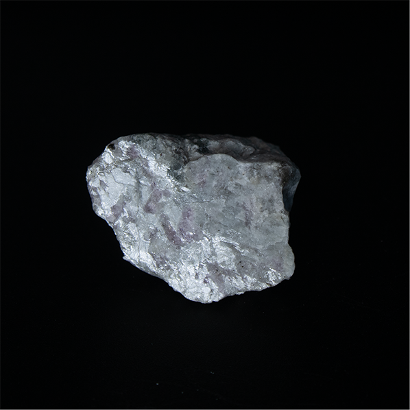 Sodalita var. Hackmanita - 3,0 x 2,0 x 2,2 cm - 12,2 g