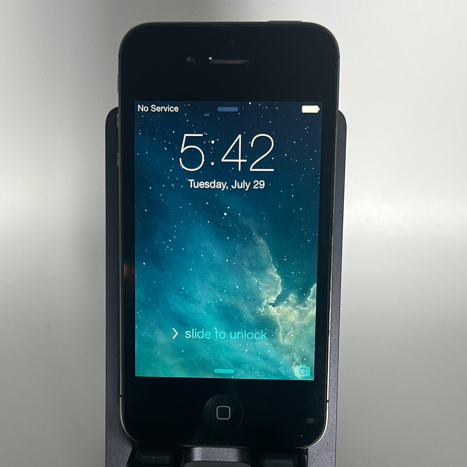 iPhone 4S - iOS 7.0.2 (RARO) - Funciona bien - 16 GB - Bloqueado