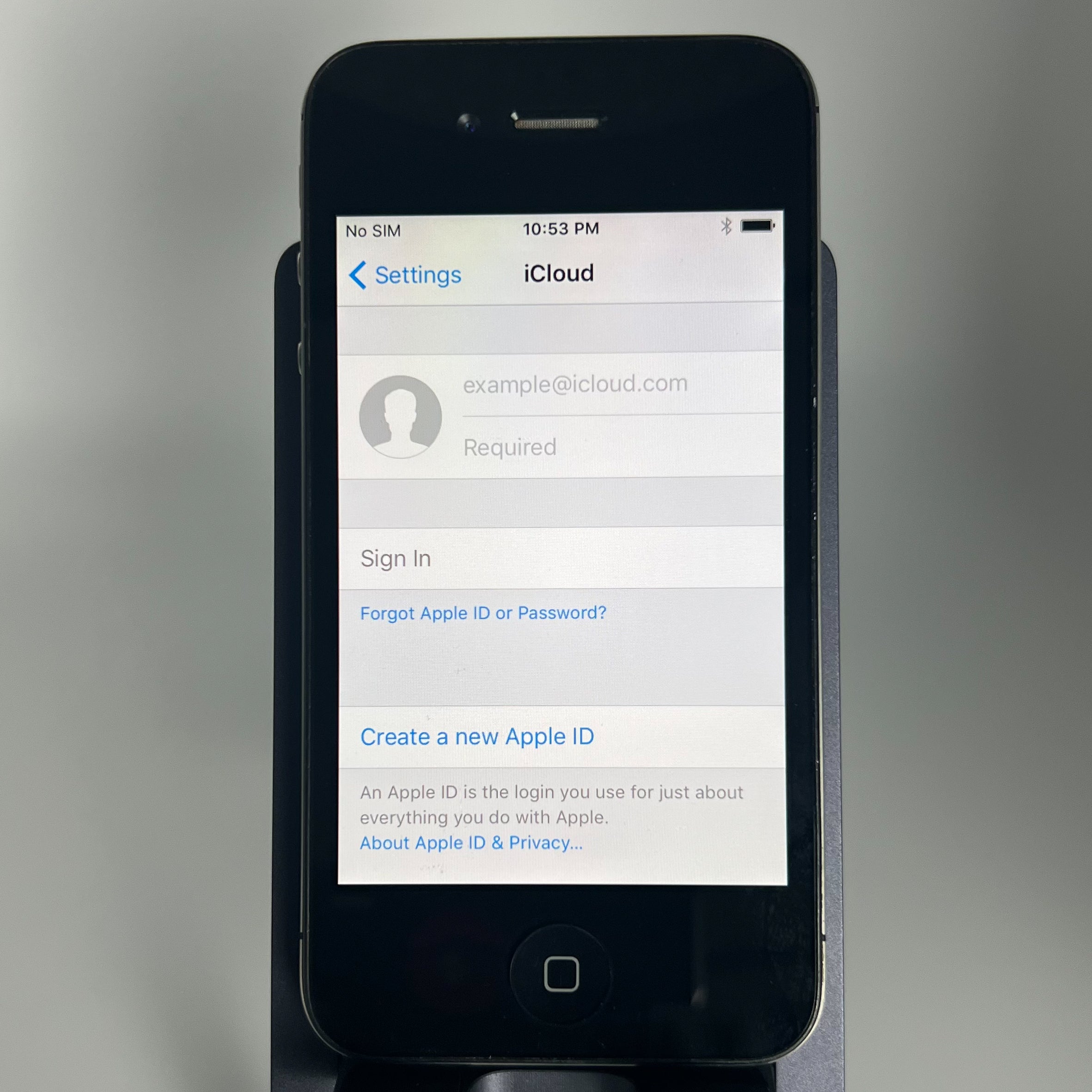 iPhone 4S - Works fine - 8GB - iOS 9.3.6 - Battery 91% - Unlocked