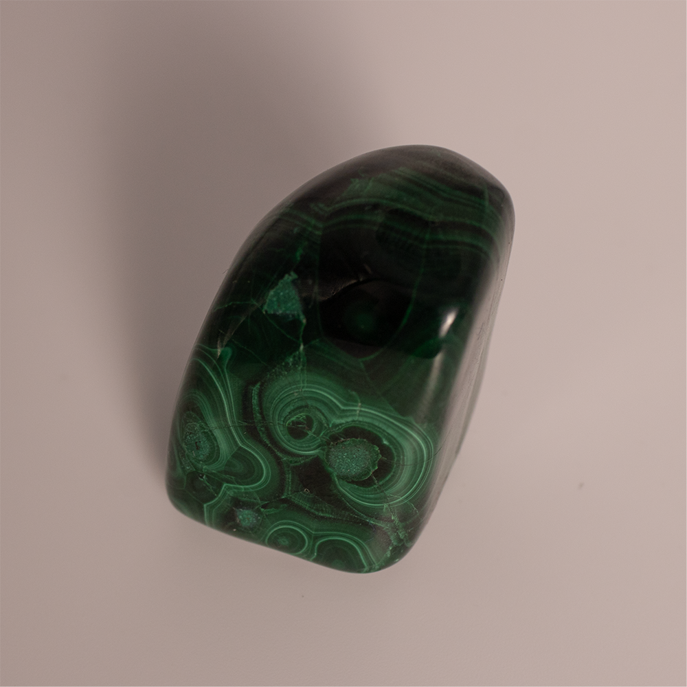 Malachite - Polished - 3.0 x 2.0 x 2.0 cm - 52.8g