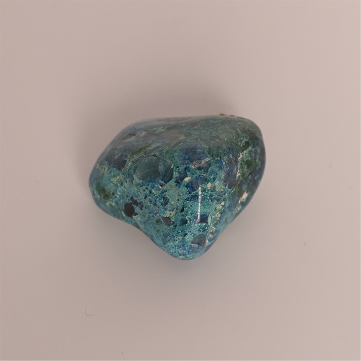 Chrysocolla - Polished - 2.0 x 1.8 x 1.5 cm - 7.1 g