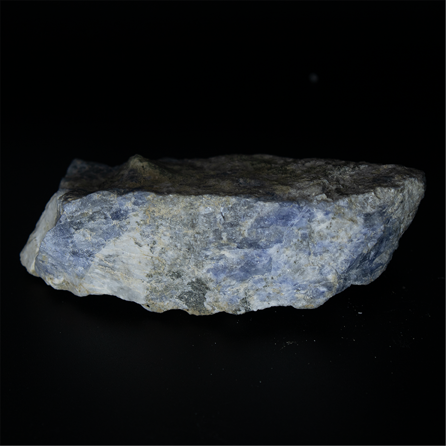 Blue Sodalite - 8.5 x 3.7 x 2.5 cm - 94.9 g