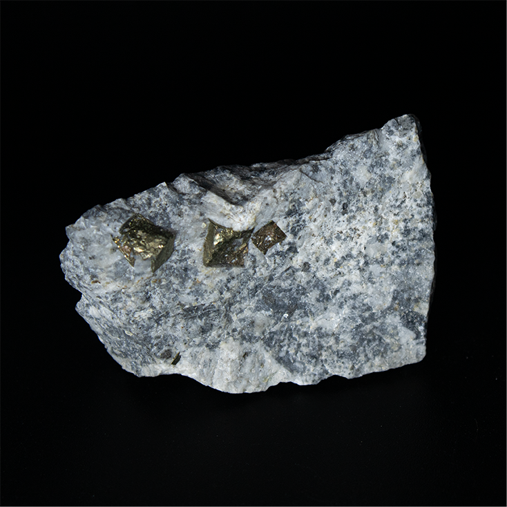 Pyrite - 5.2 x 3.5 x 1.8 cm - 35.2g