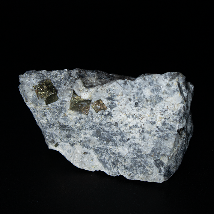 Pyrite - 5.2 x 3.5 x 1.8 cm - 35.2g