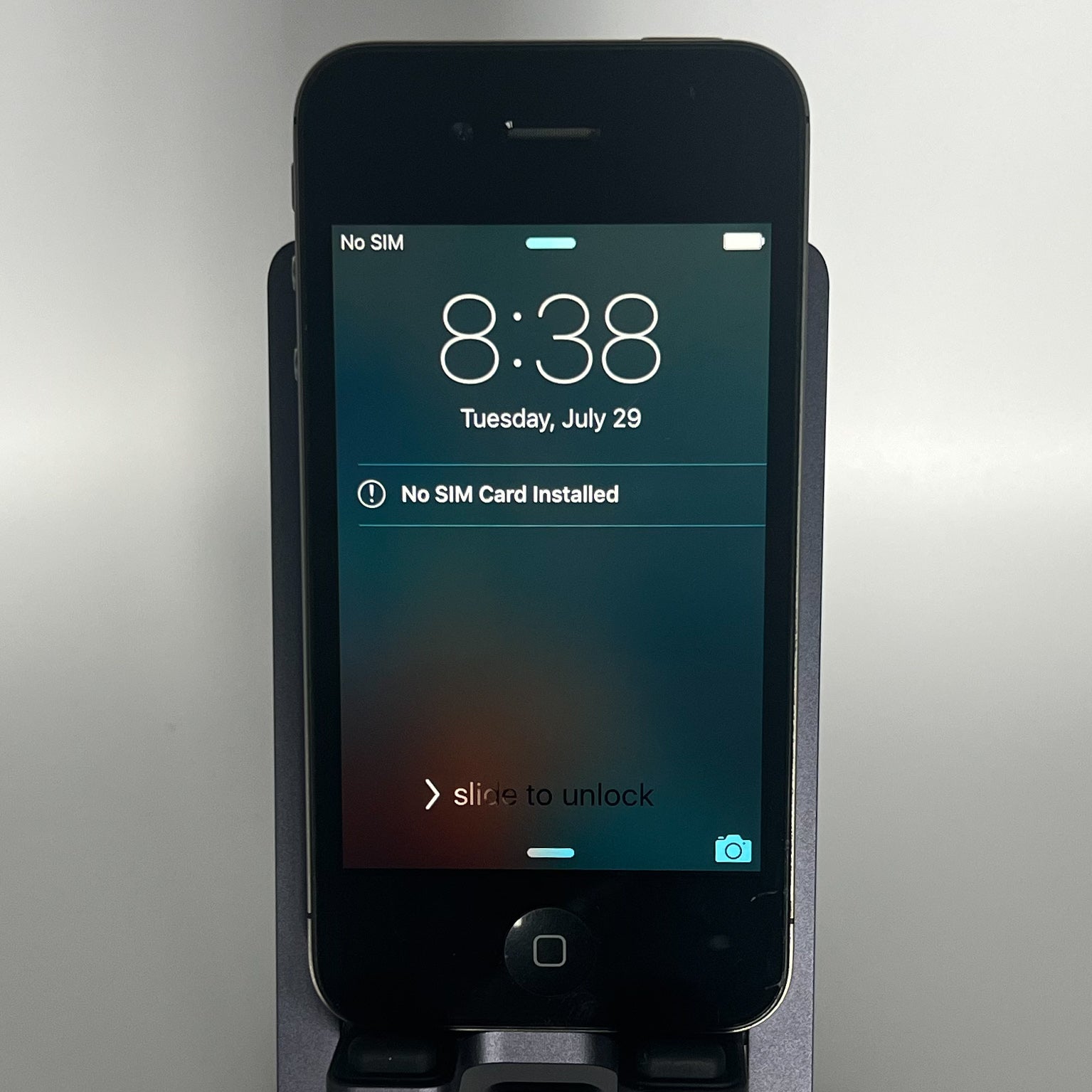 iPhone 4S - Unlocked - Works fine - 8GB - iOS 9.3.6