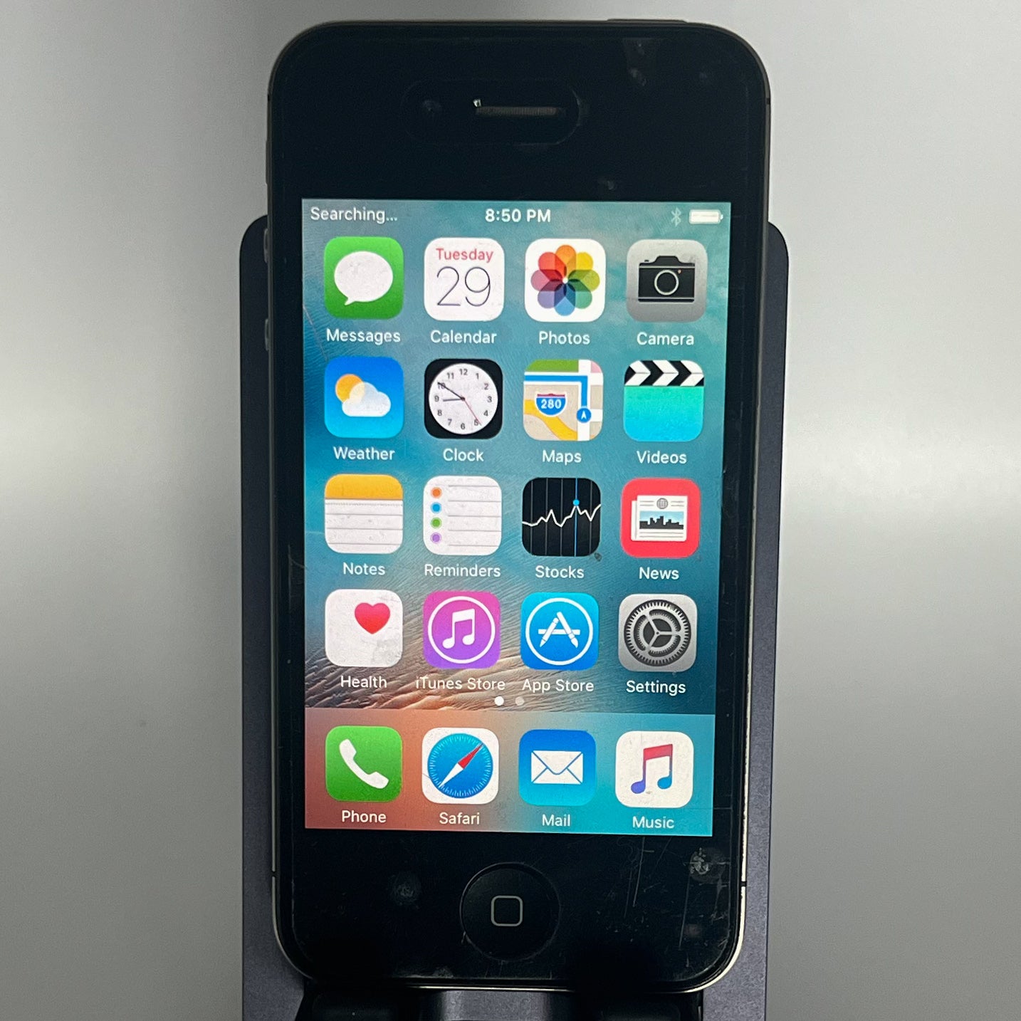 iPhone 4S - Works fine - 16GB - iOS 9.3.6 - Unlocked