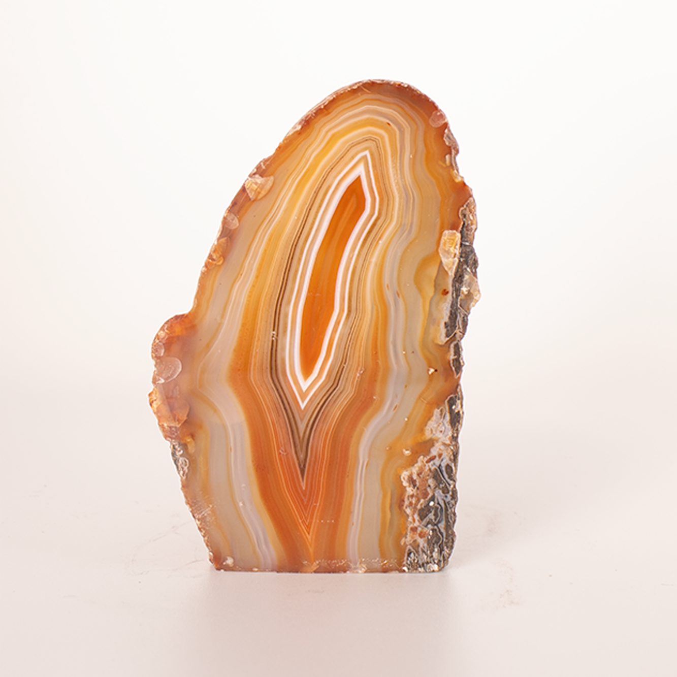 Agate - Polished & Dyed - 6.8 x 4.2 x 5.5 cm - 195.8 g